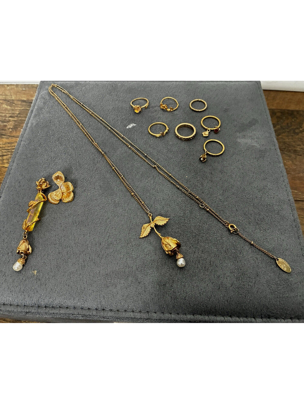 Brock Collection x H&M Gold Tone Floral Pearl Necklace Earrings Rings Set